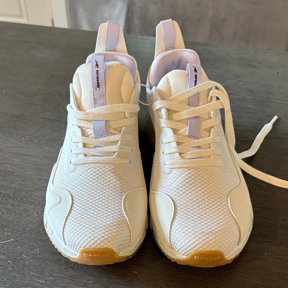 Reebok Cream Athletic Shoes - Picture 4 of 5